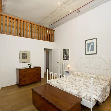 Le Antiche Scale Apartment Lucca