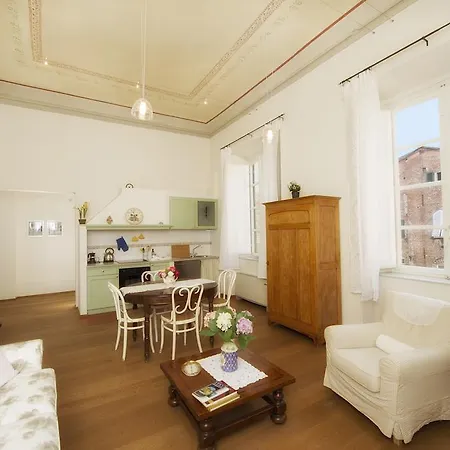 Le Antiche Scale Apartamento *